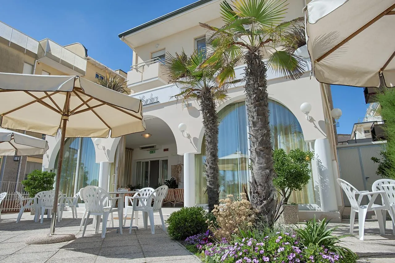Hotel Villa Esedra Μπελάρια-Ιτζέα Μαρίνα