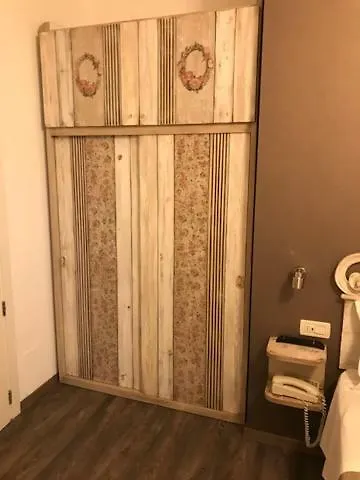 Hotel Villa Esedra Μπελάρια-Ιτζέα Μαρίνα